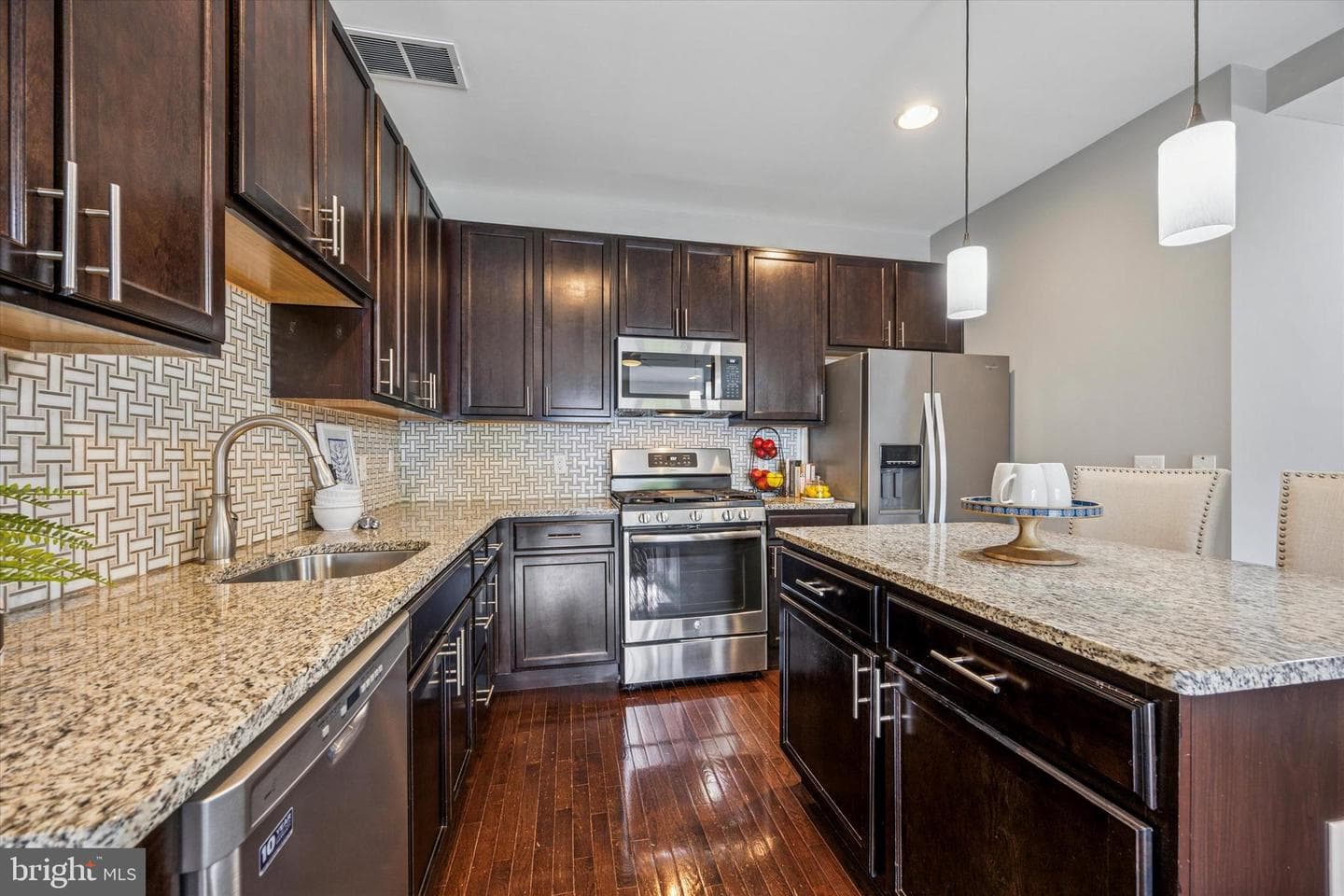 138 Justin Drive photo 9