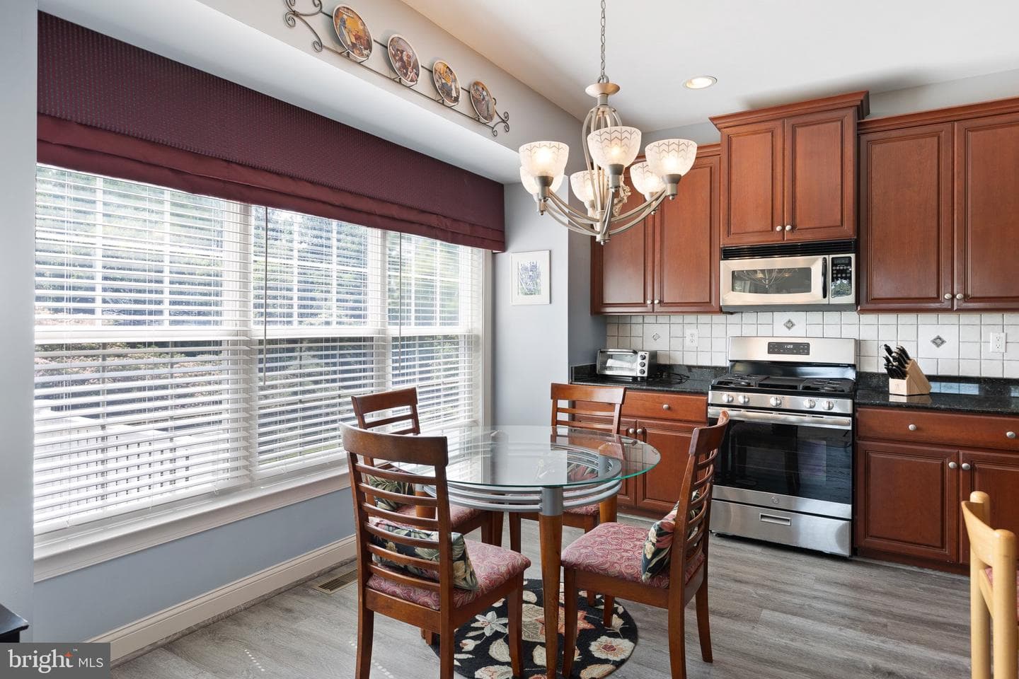423 Westview Drive photo 11