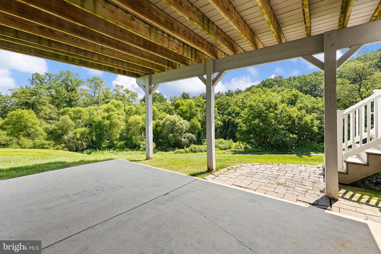 423 Westview Drive photo 30