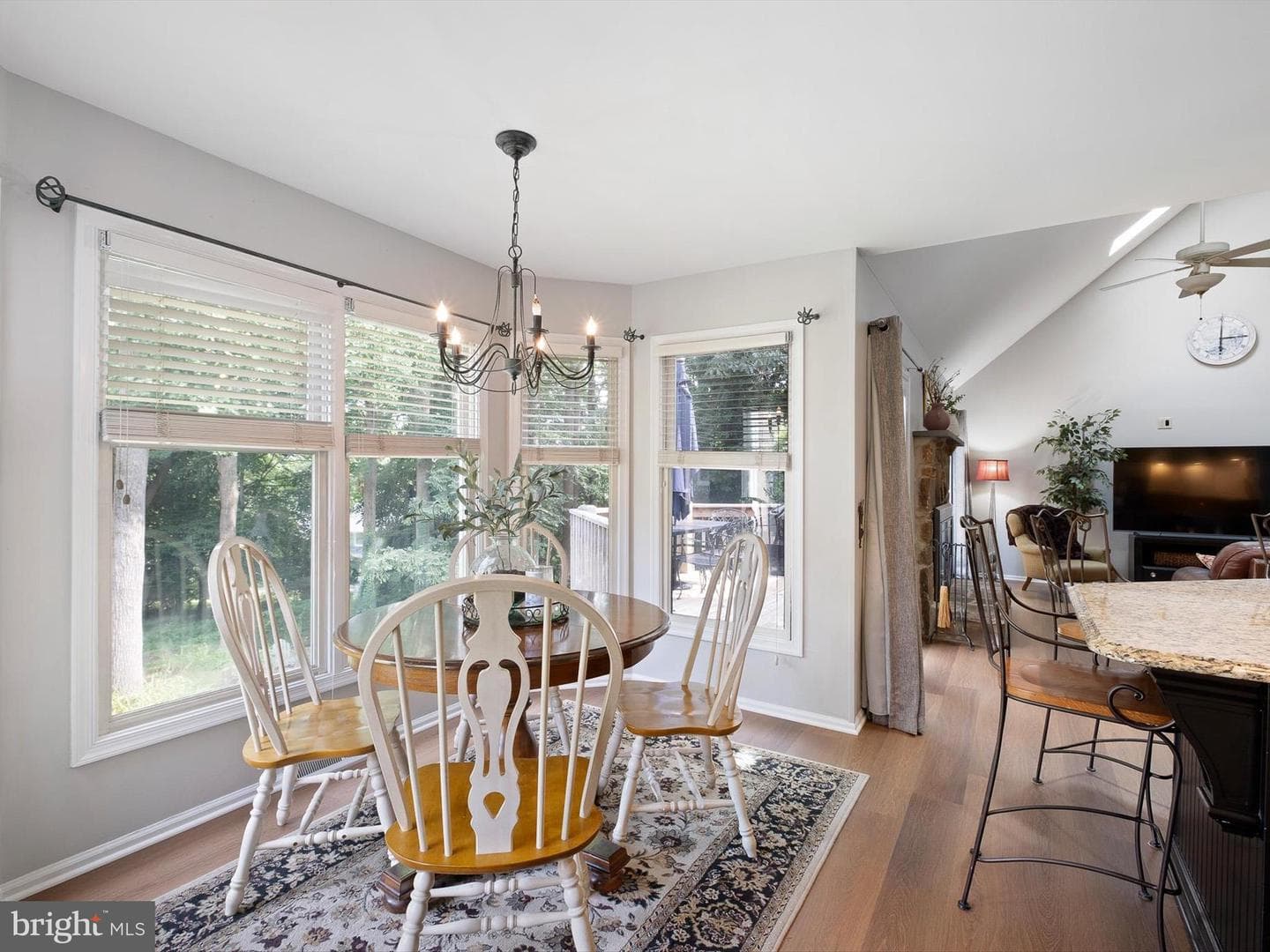 125 Hamilton Road photo 10