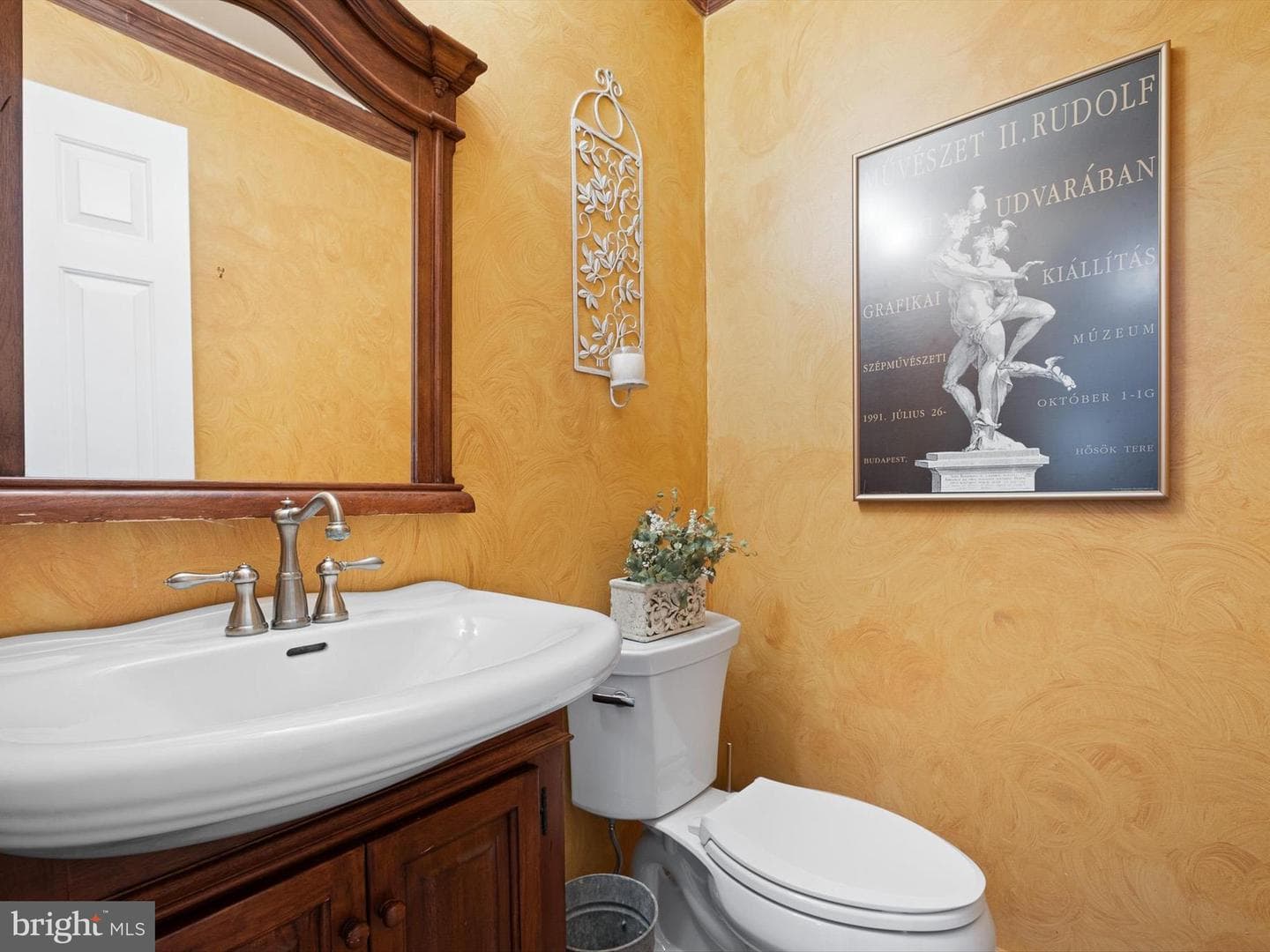 125 Hamilton Road photo 24