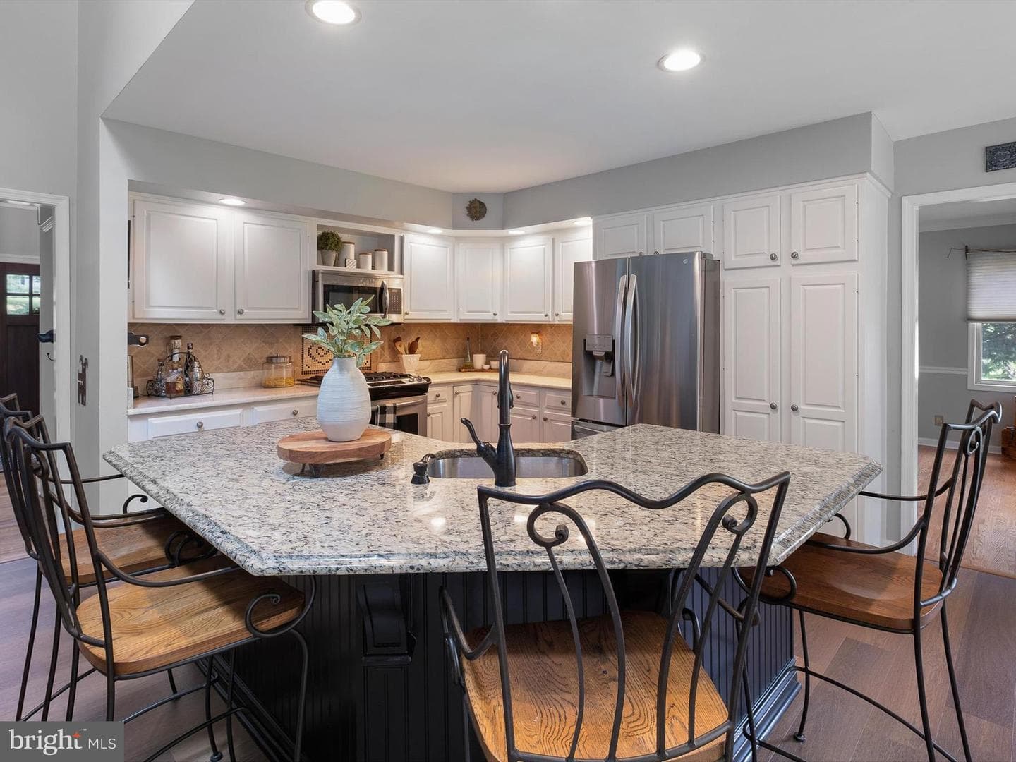125 Hamilton Road photo 5