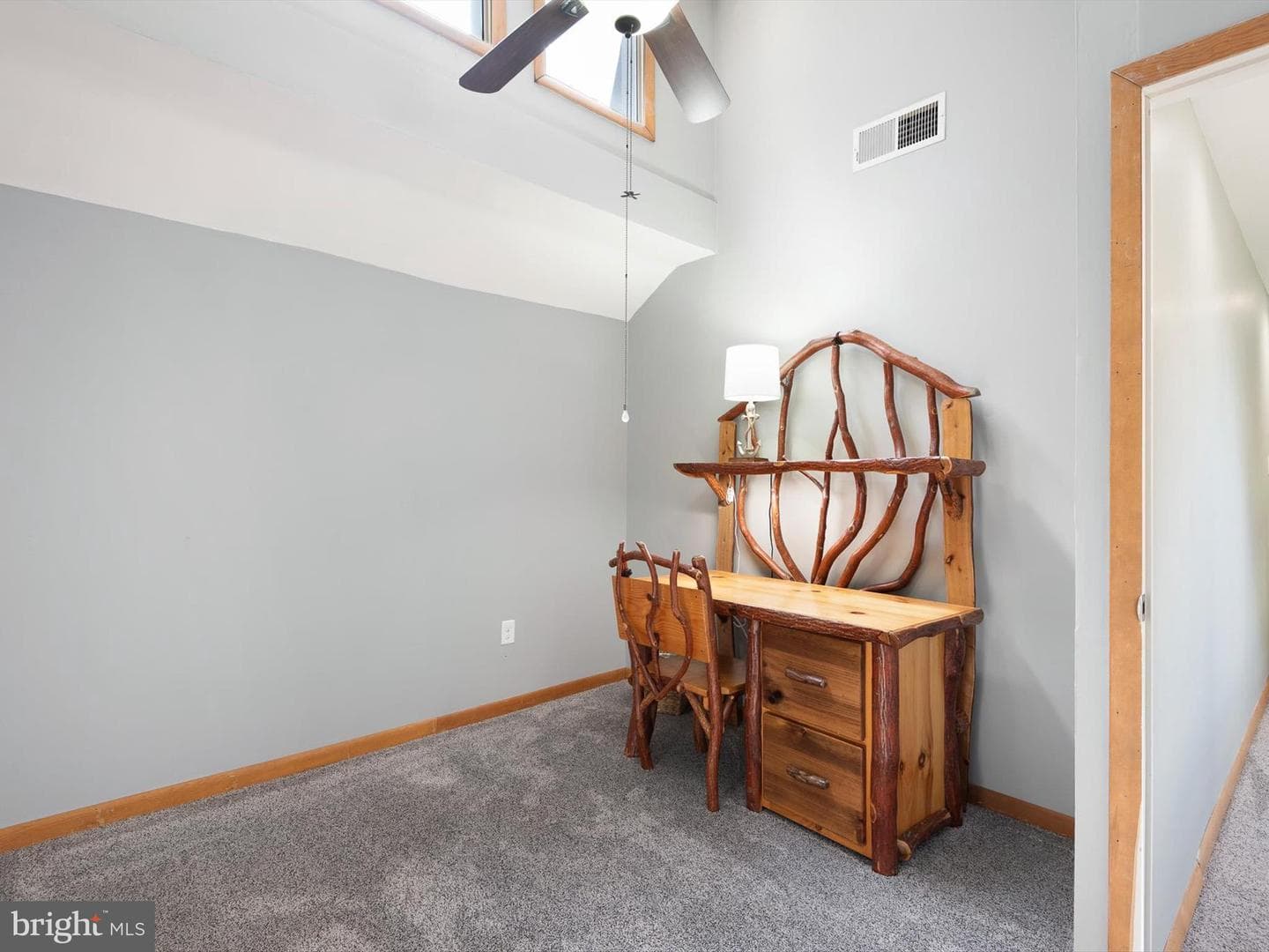 19 White Oak Road photo 32