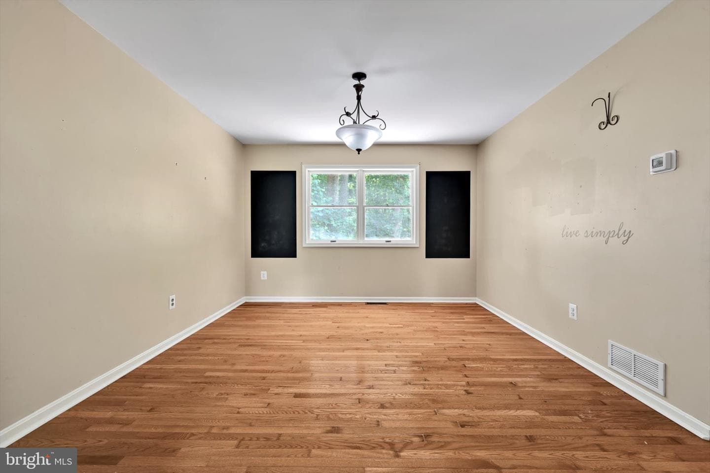 121 Lovell Lane photo 12