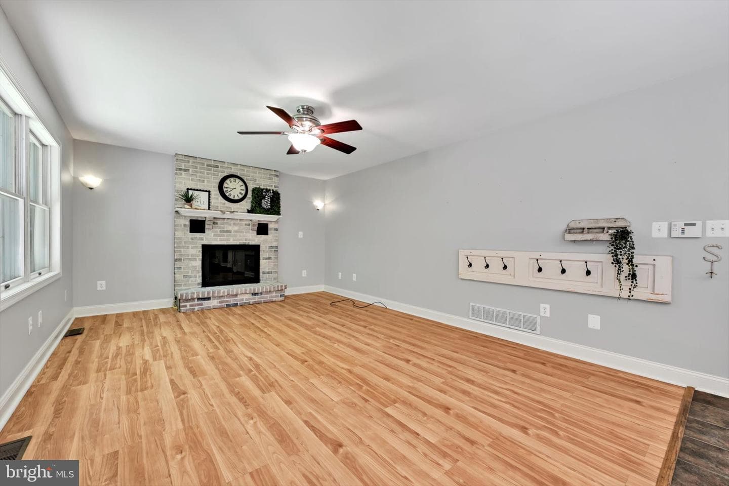 121 Lovell Lane photo 18