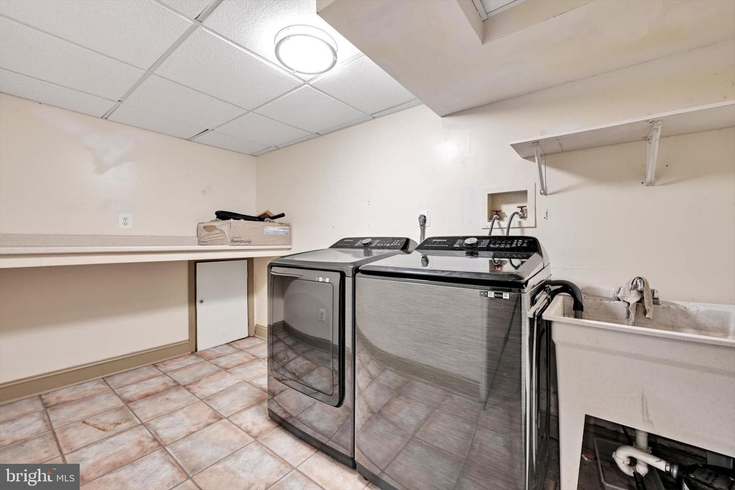 121 Lovell Lane photo 33