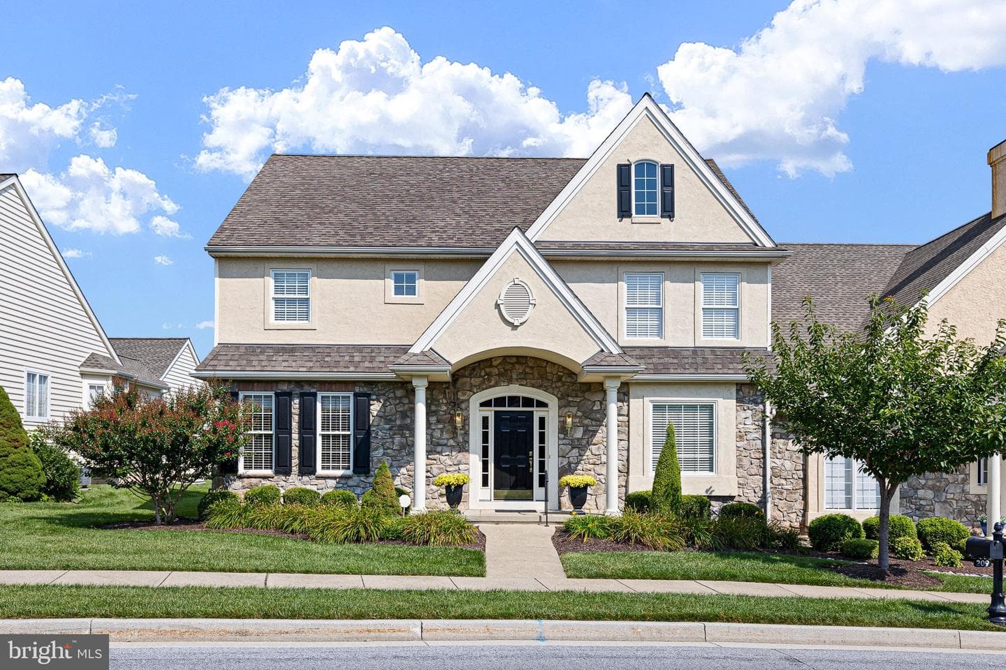 209 Brittany Drive photo 40