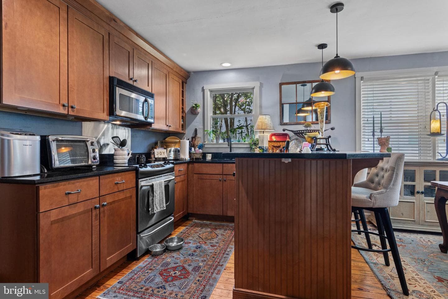 831 Taylor Street photo 14