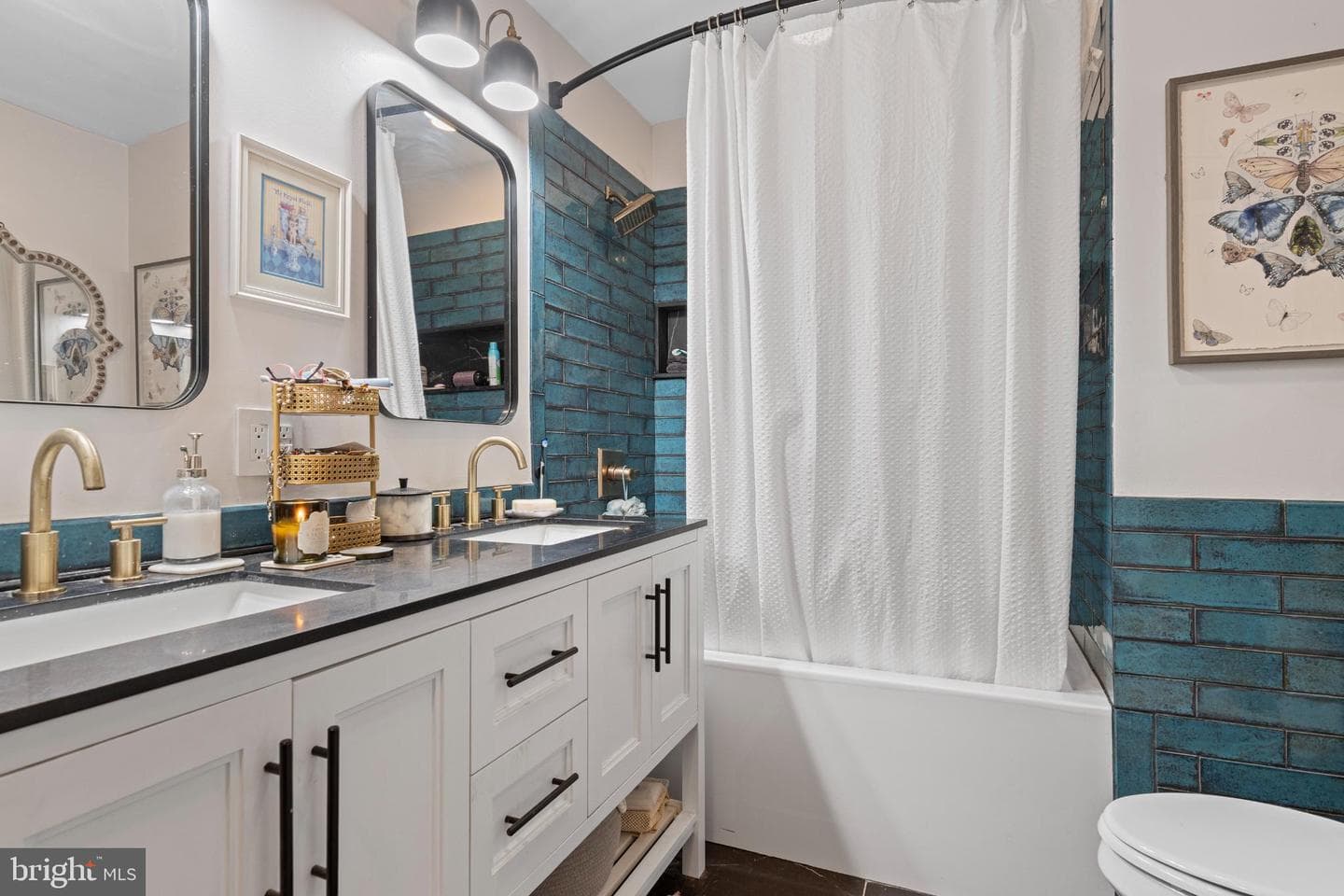 831 Taylor Street photo 22