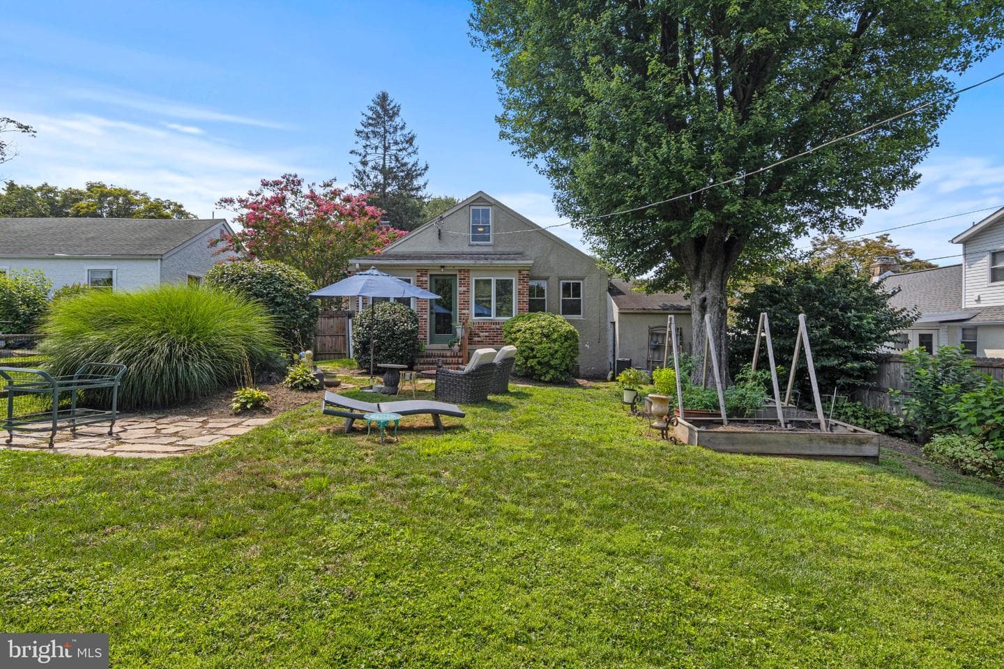 831 Taylor Street photo 29