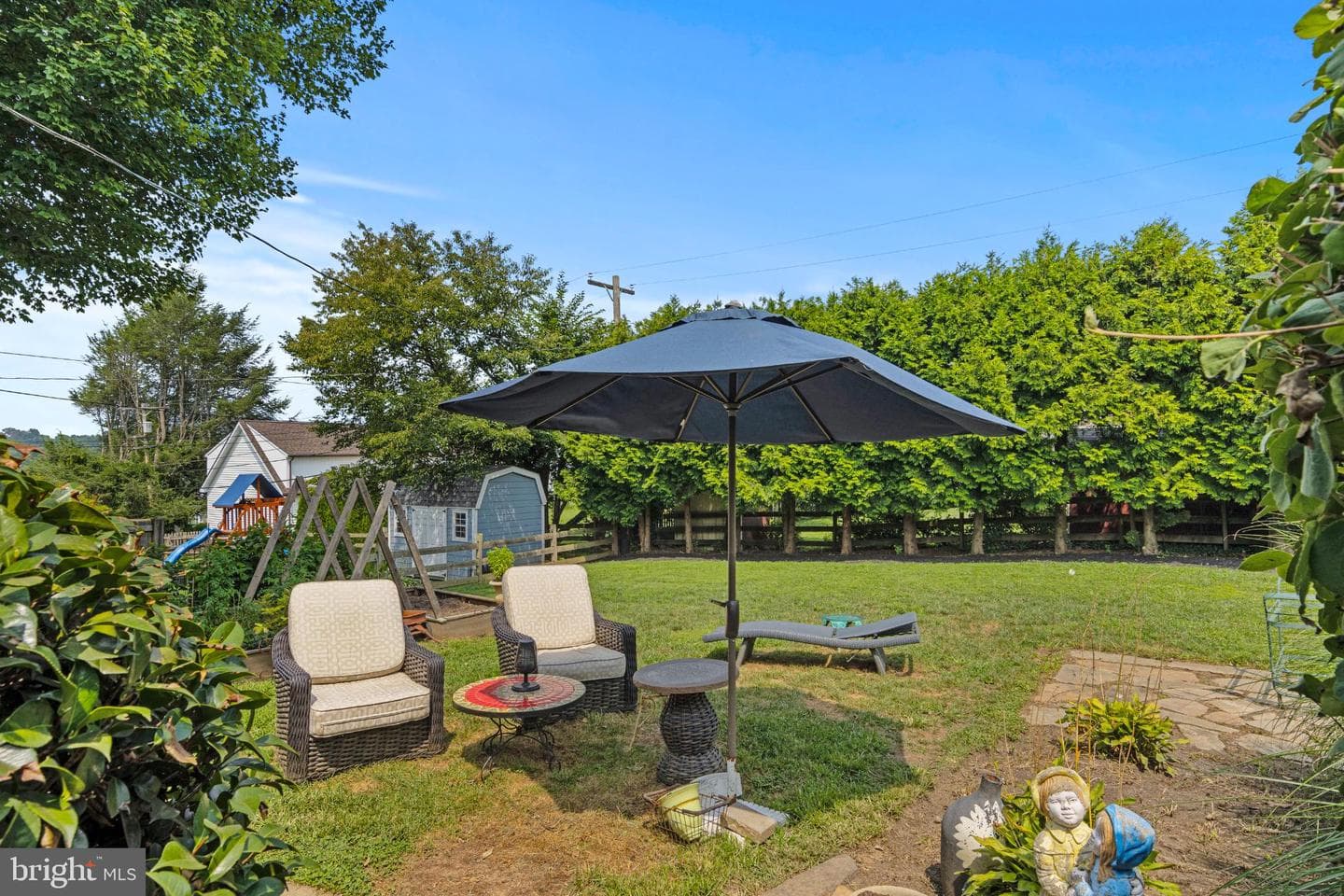 831 Taylor Street photo 31