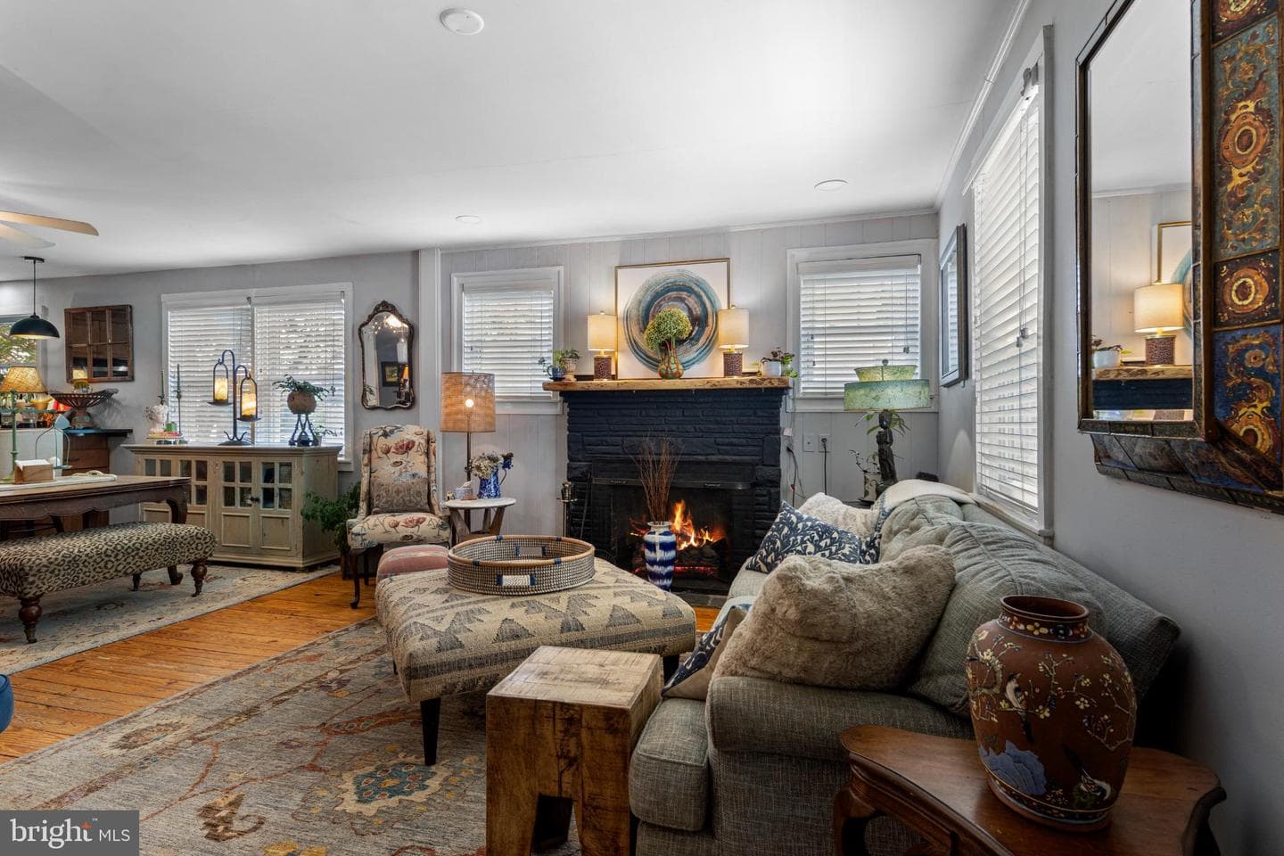 831 Taylor Street photo 5