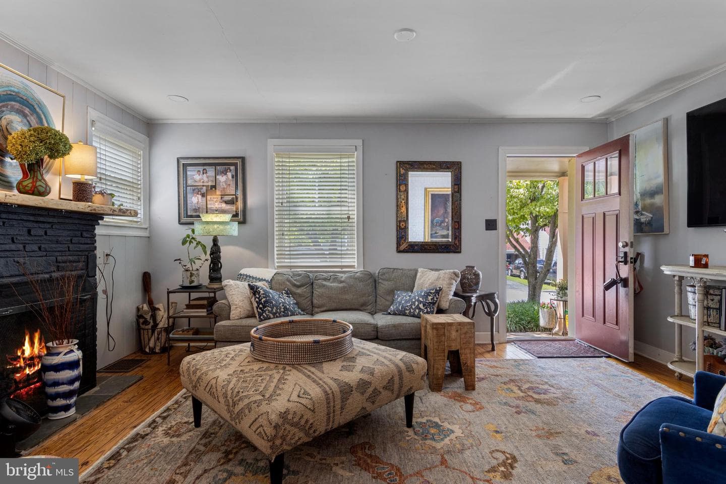 831 Taylor Street photo 6