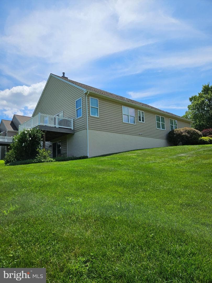 521 Gilmer Rd photo 3