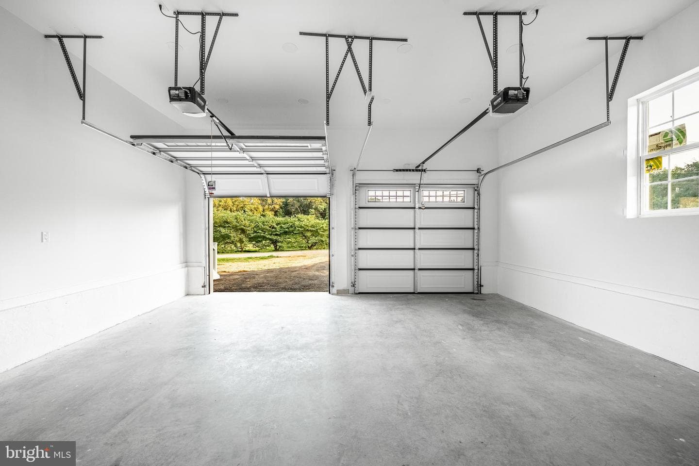 253 Reid Road photo 24