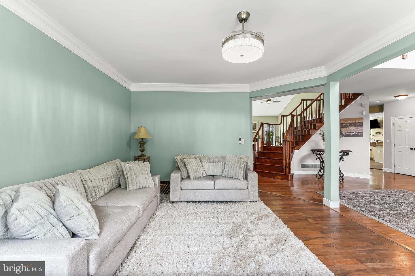 207 Honey Locust Drive photo 10