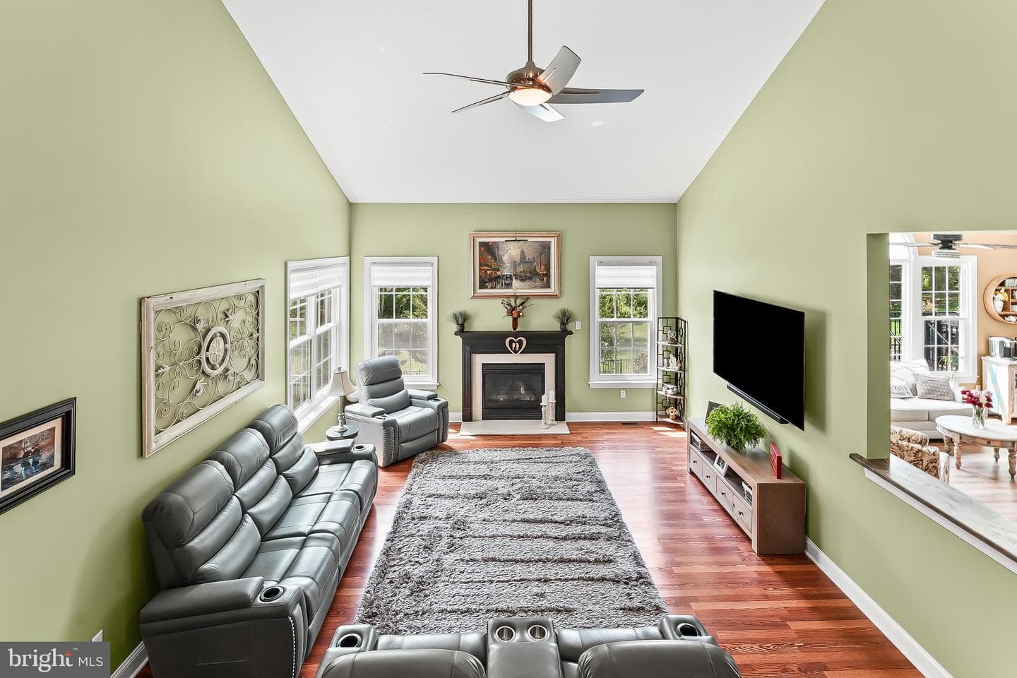 207 Honey Locust Drive photo 24