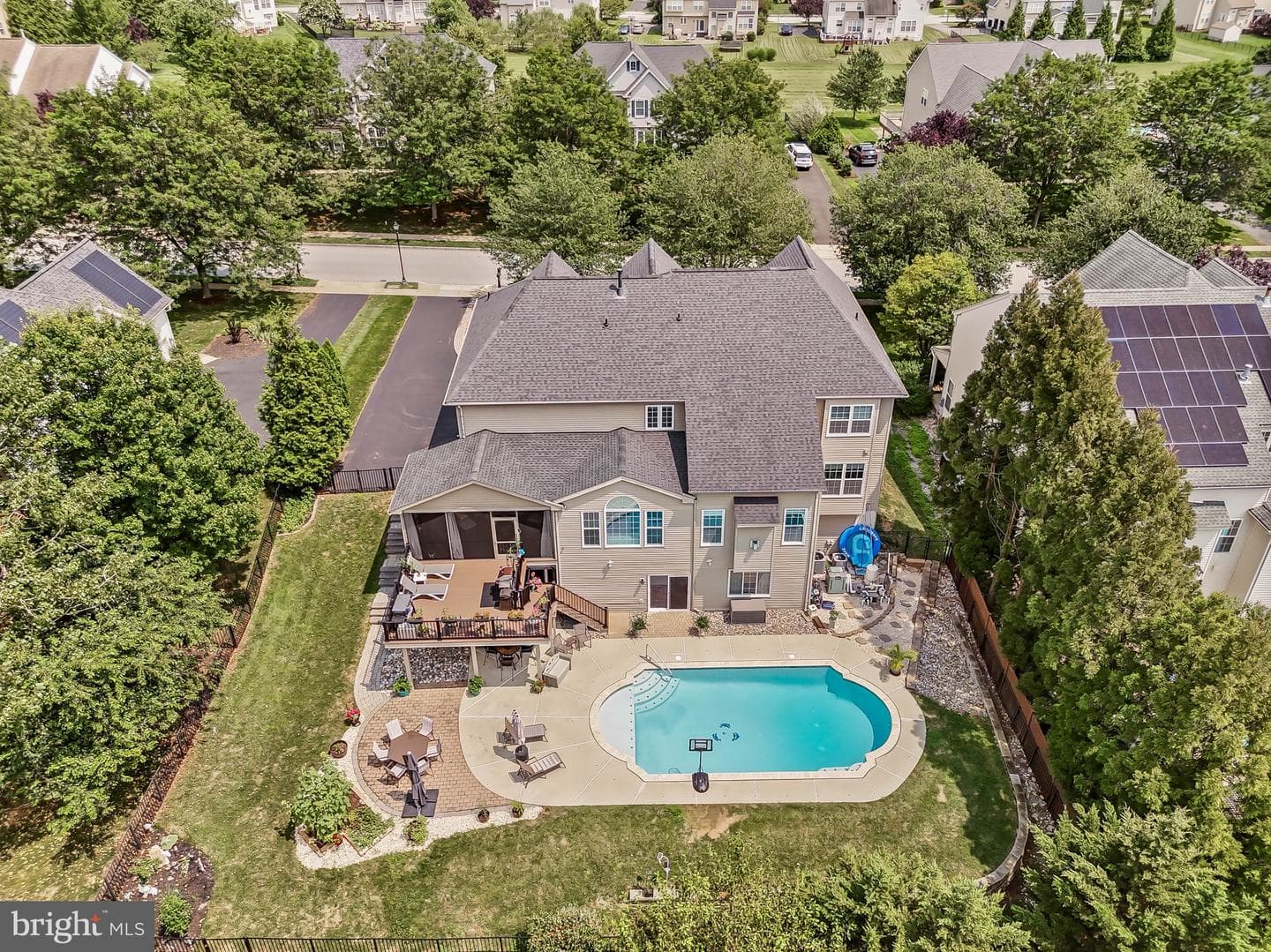 207 Honey Locust Drive photo 4