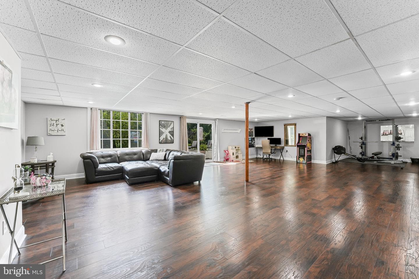 207 Honey Locust Drive photo 46
