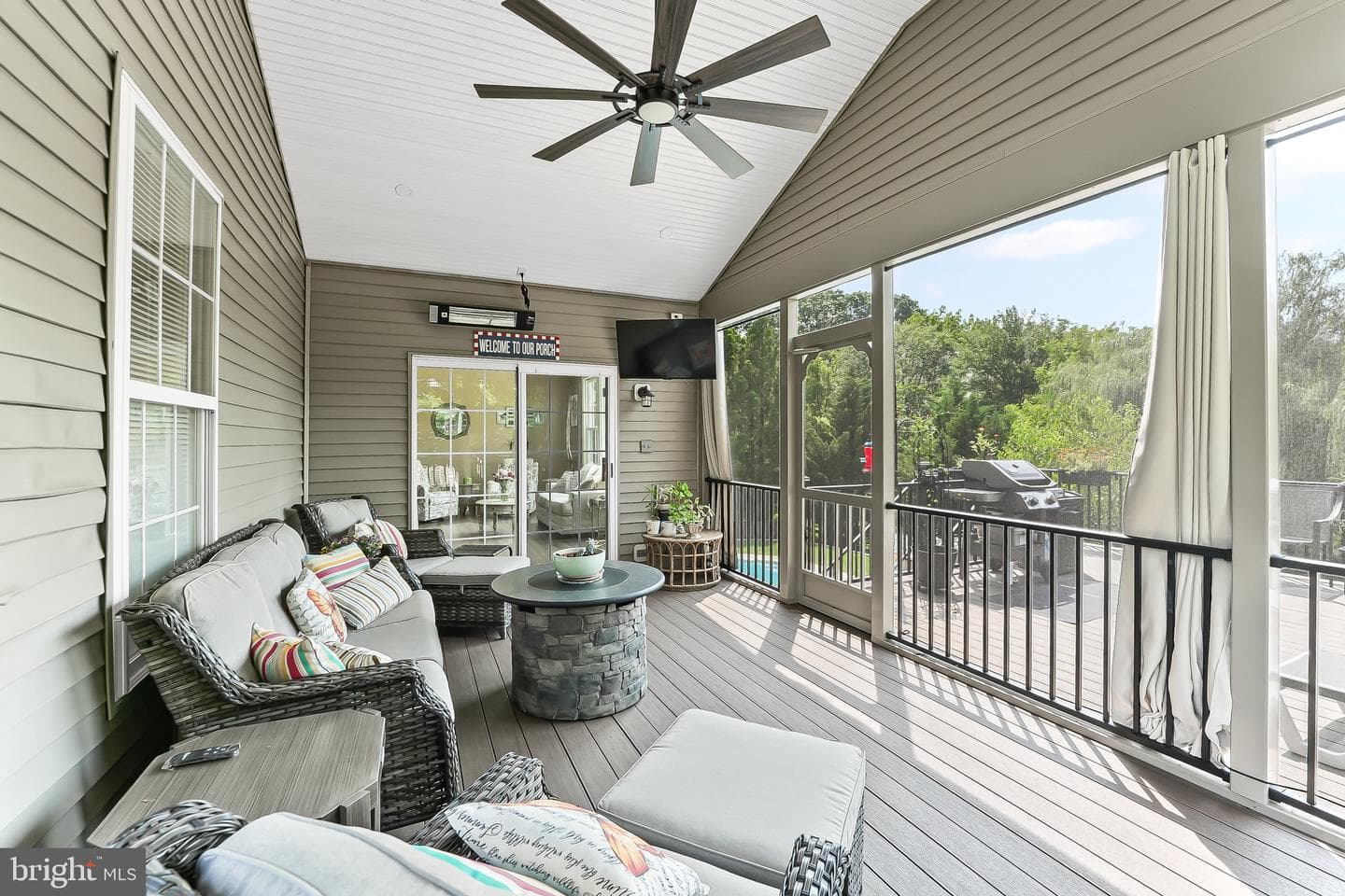 207 Honey Locust Drive photo 49