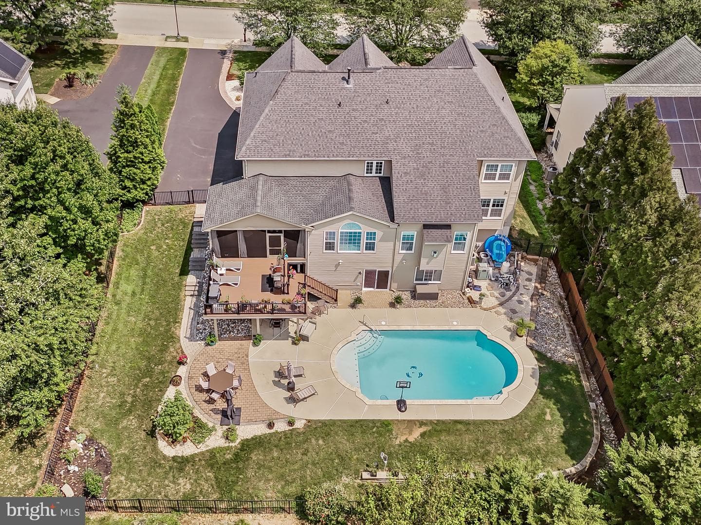 207 Honey Locust Drive photo 60