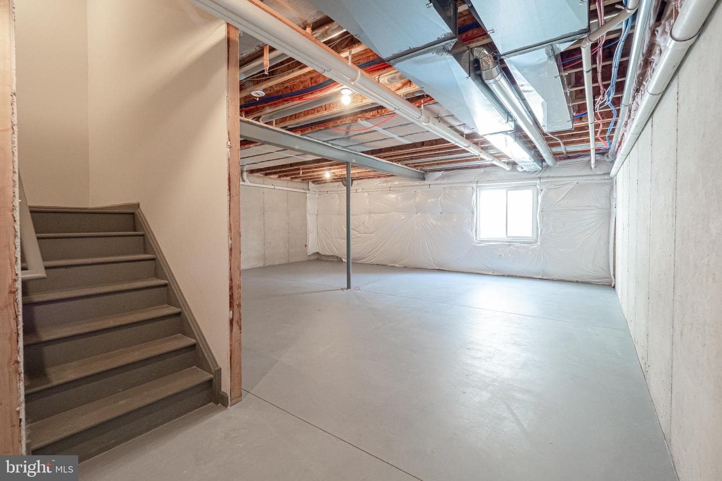 108 Bowery Lane photo 30