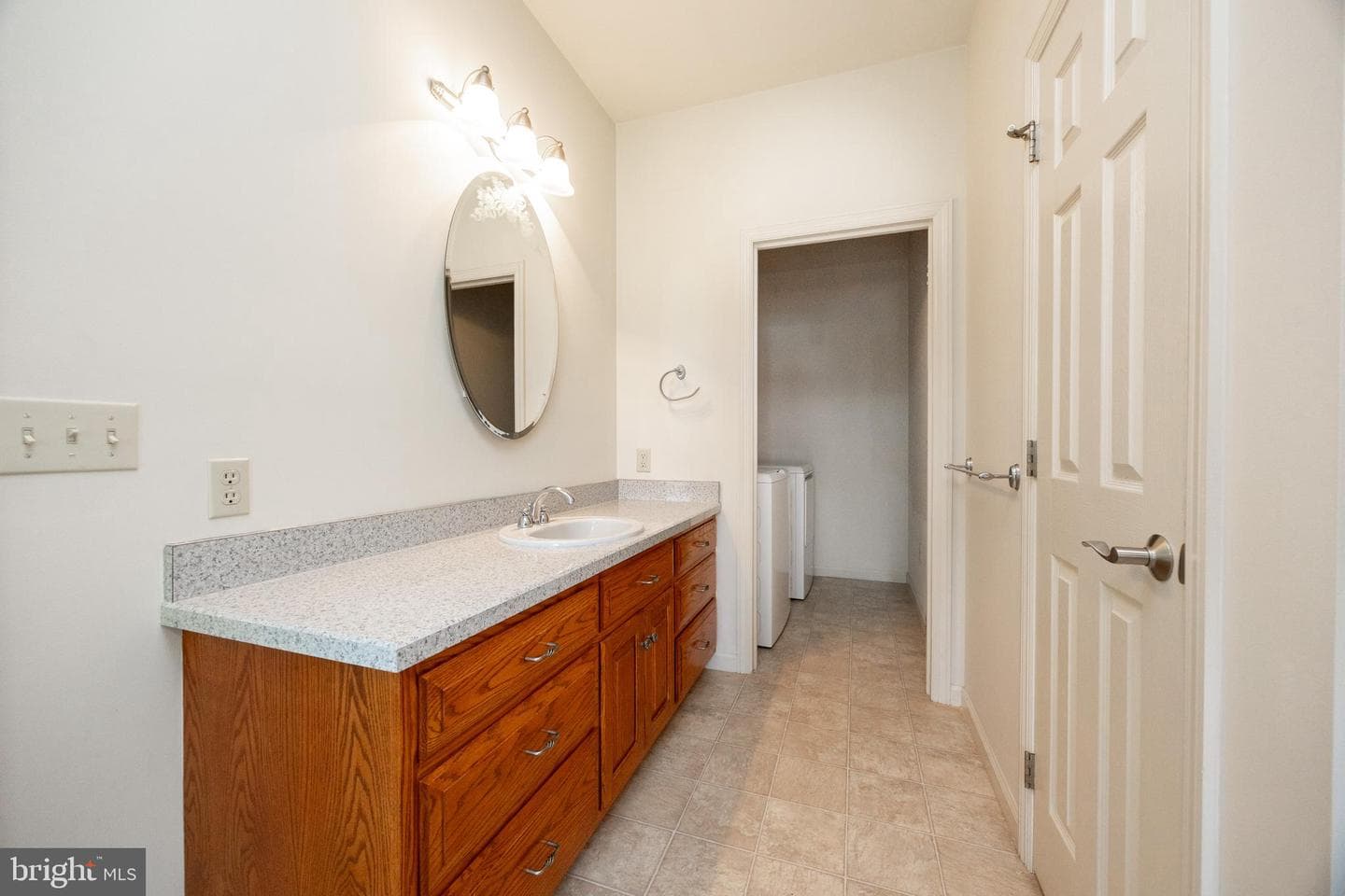 650 Cullen Road photo 29