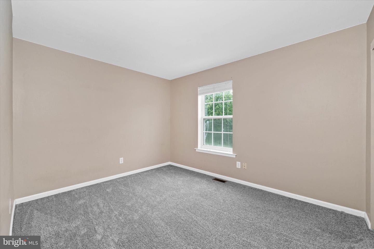 108 Blackburn Drive photo 29