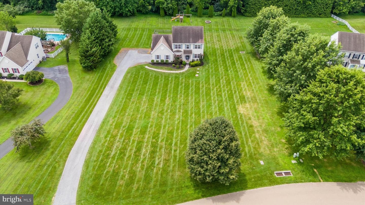 108 Blackburn Drive photo 4
