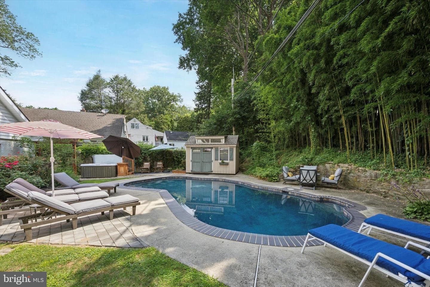 705 Hillside Drive photo 27