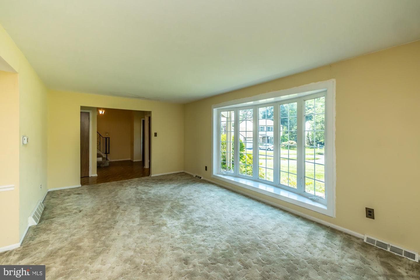 112 Glamorgan Court photo 13