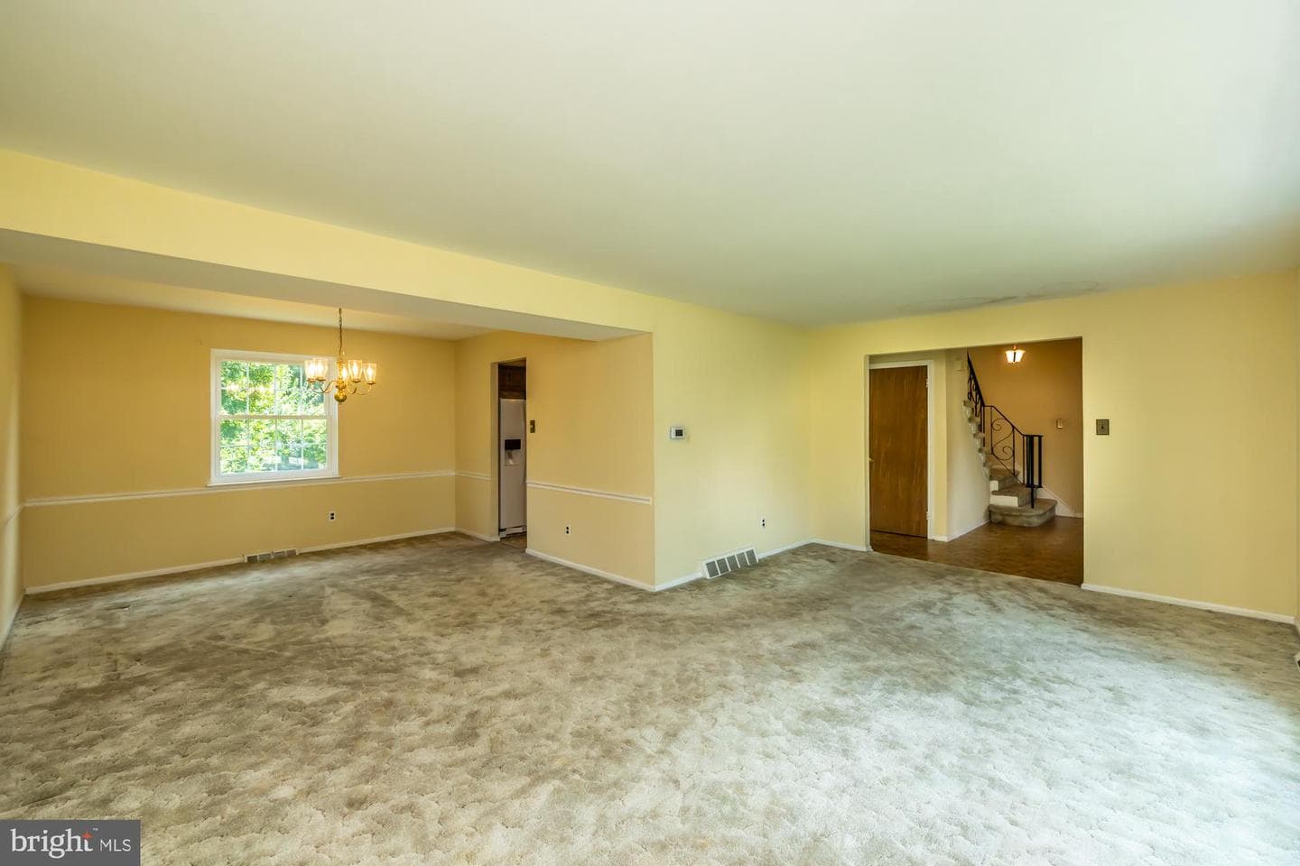 112 Glamorgan Court photo 14