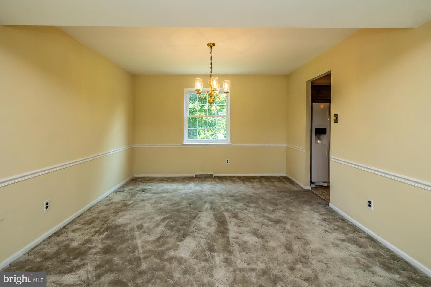 112 Glamorgan Court photo 15