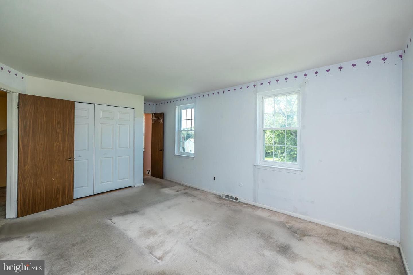 112 Glamorgan Court photo 27