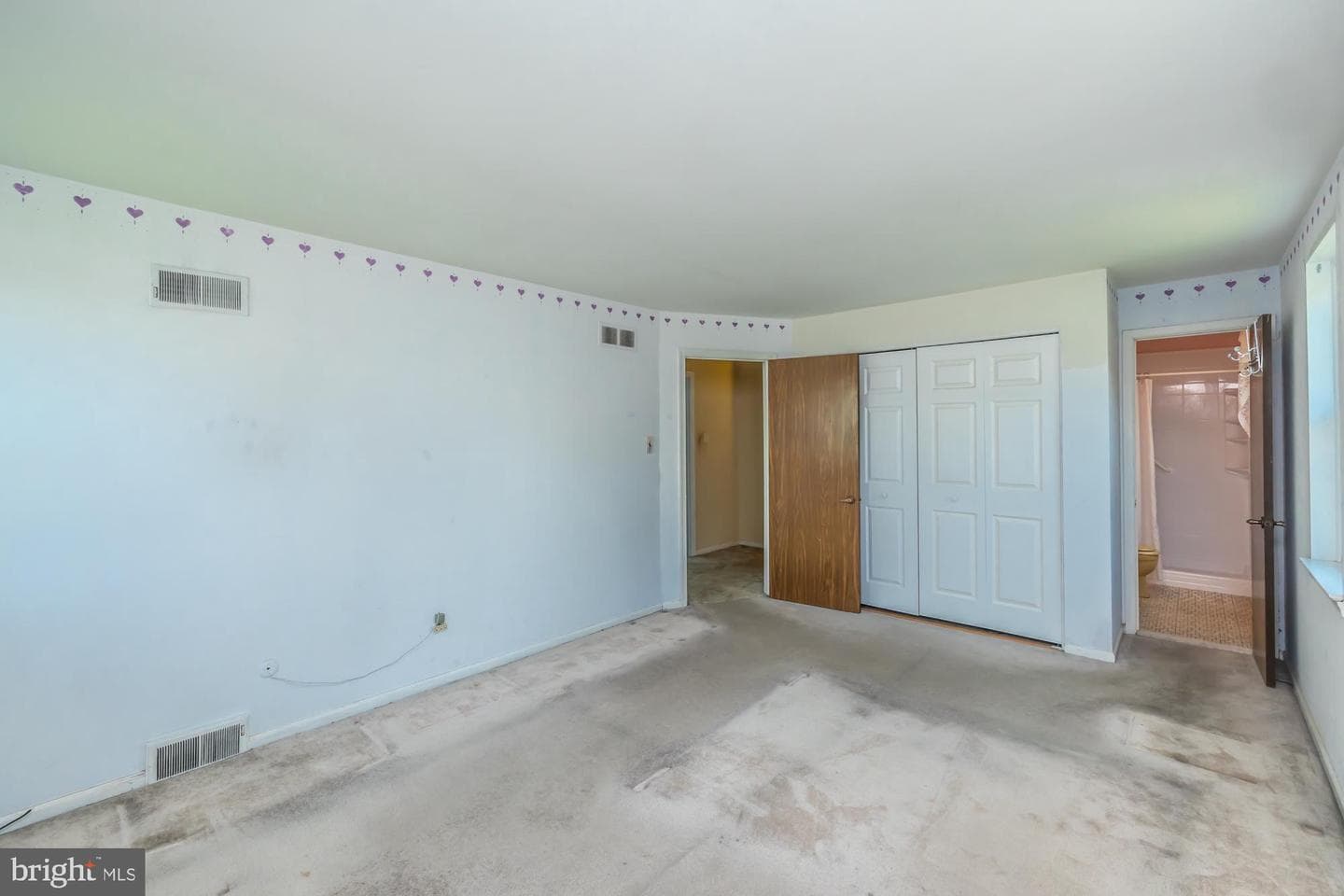 112 Glamorgan Court photo 28