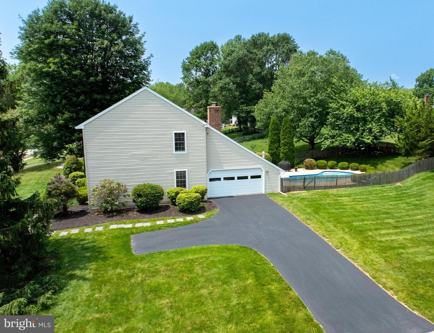 1163 Fielding Drive photo 33