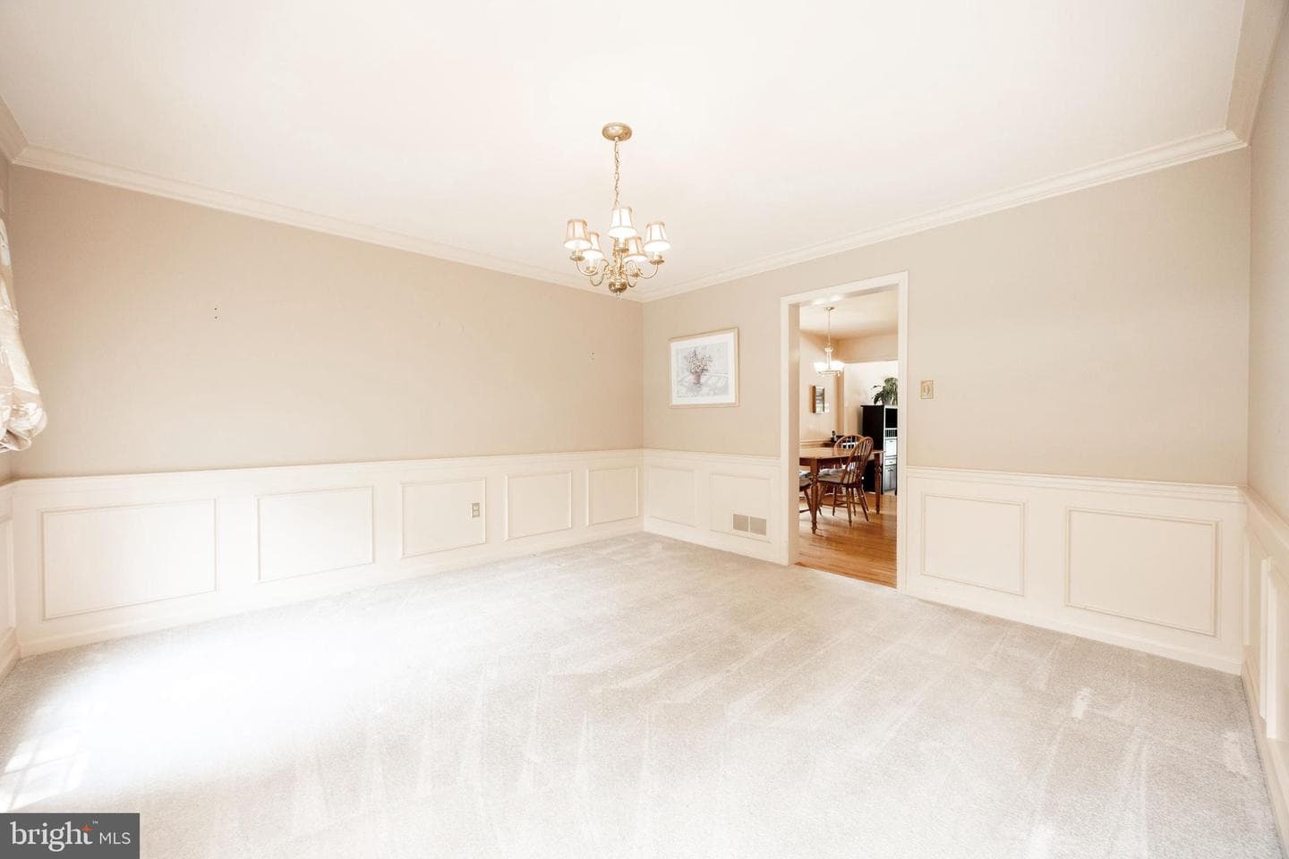 1163 Fielding Drive photo 6