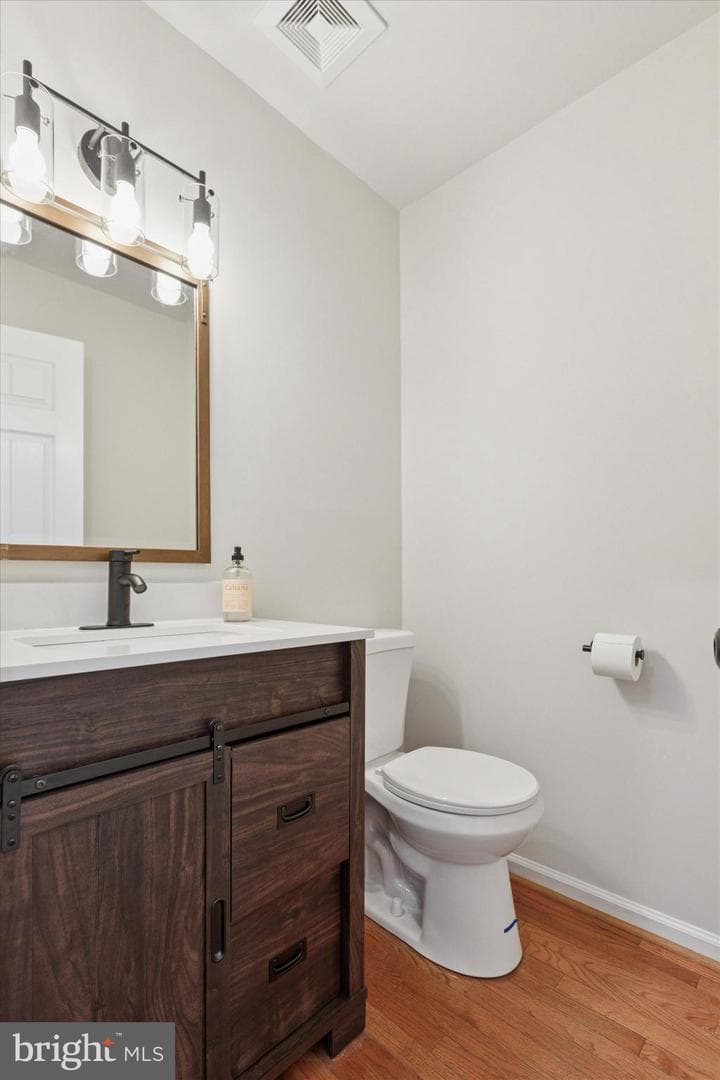 202 Coventry Pointe Lane photo 4