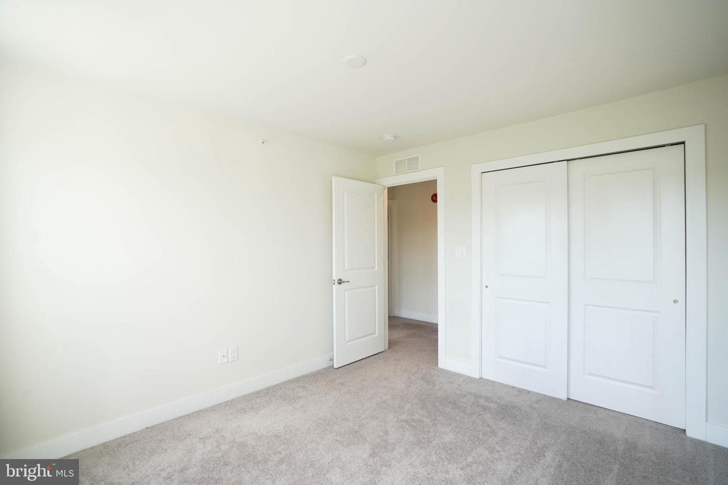 103 Livingston Lane photo 15