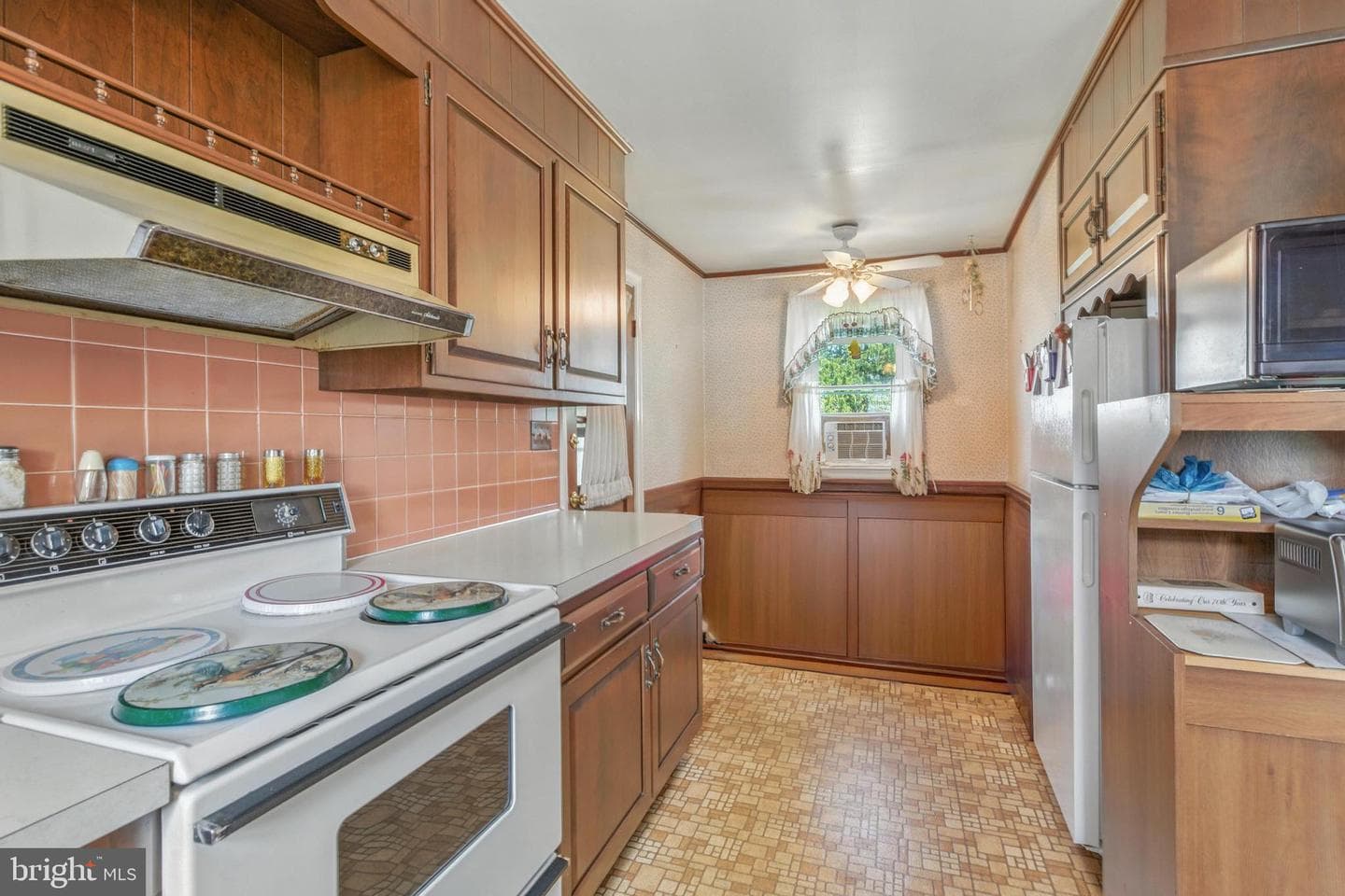 61 Lincoln Avenue photo 8