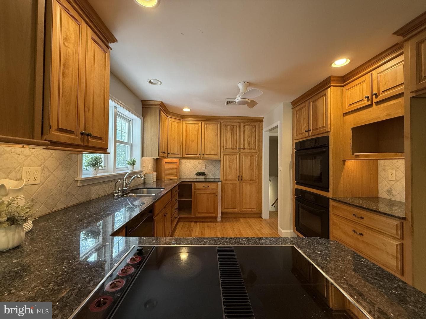 325 Greene Road photo 18