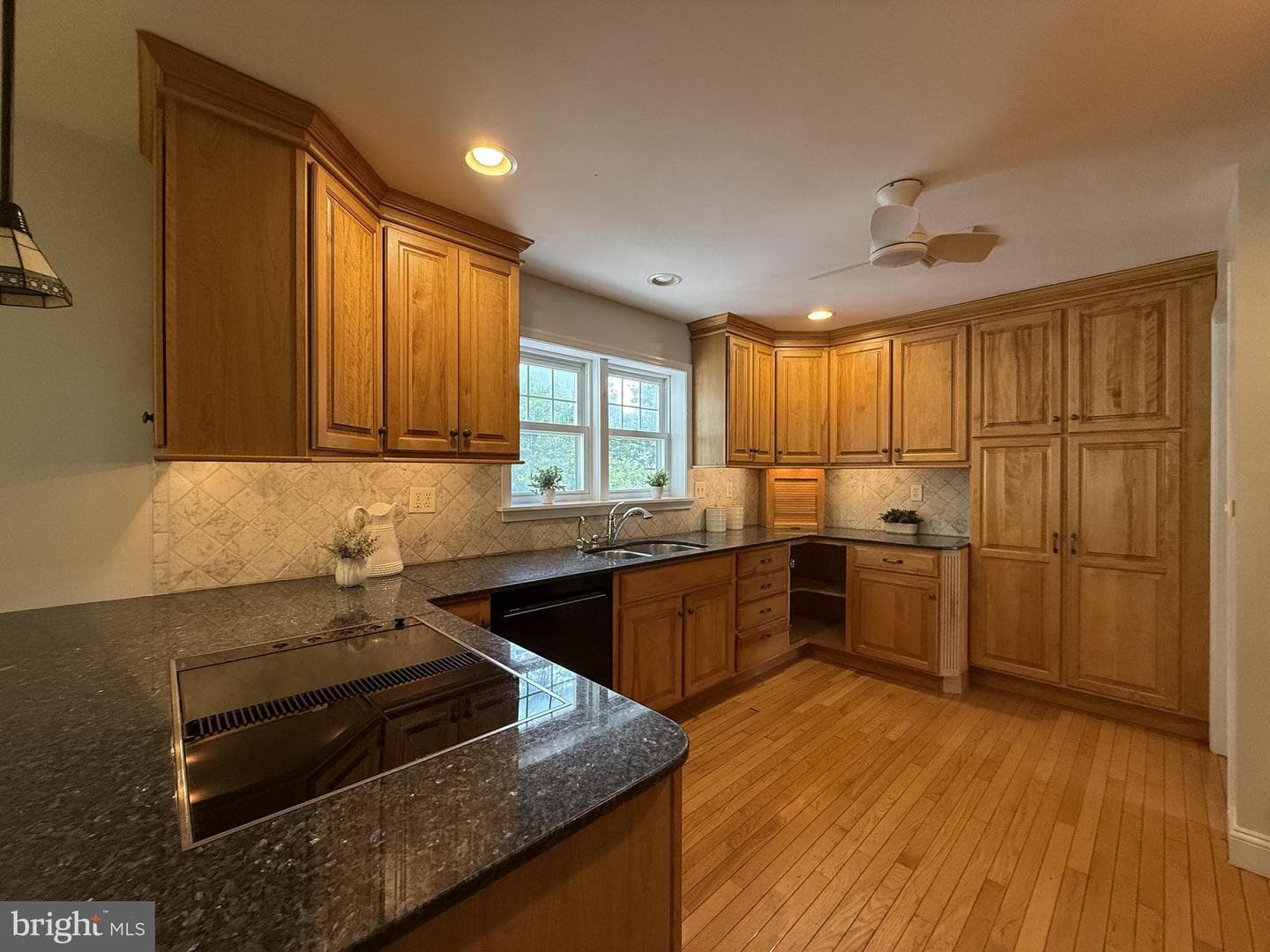325 Greene Road photo 21
