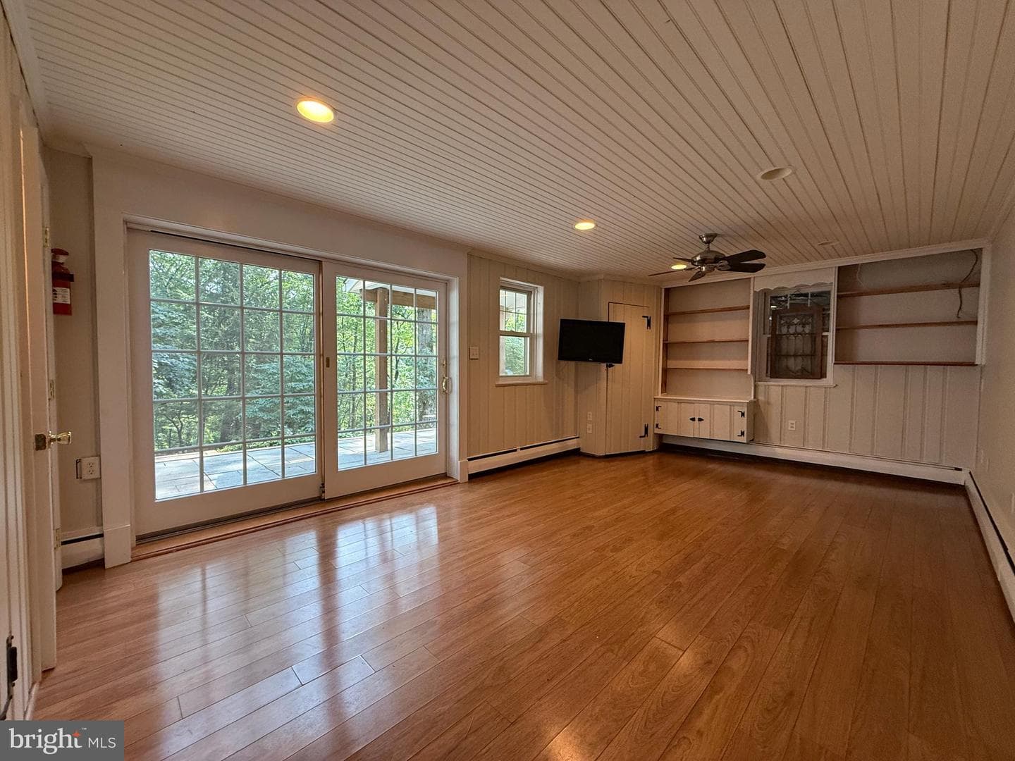 325 Greene Road photo 28