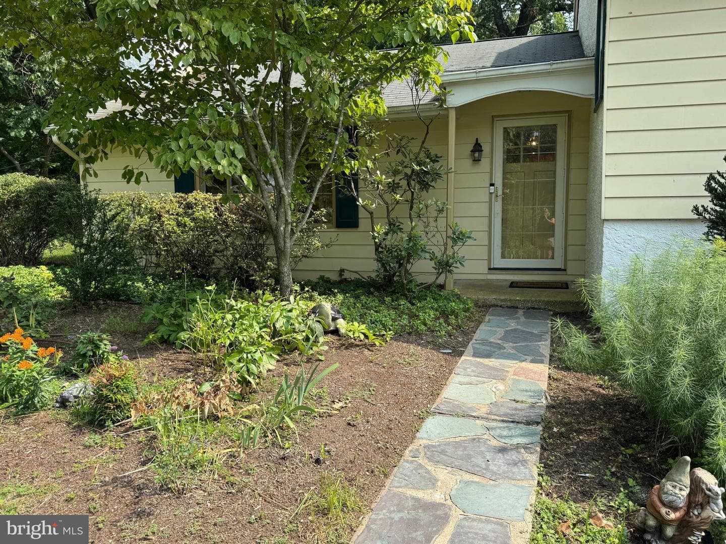 325 Greene Road photo 4