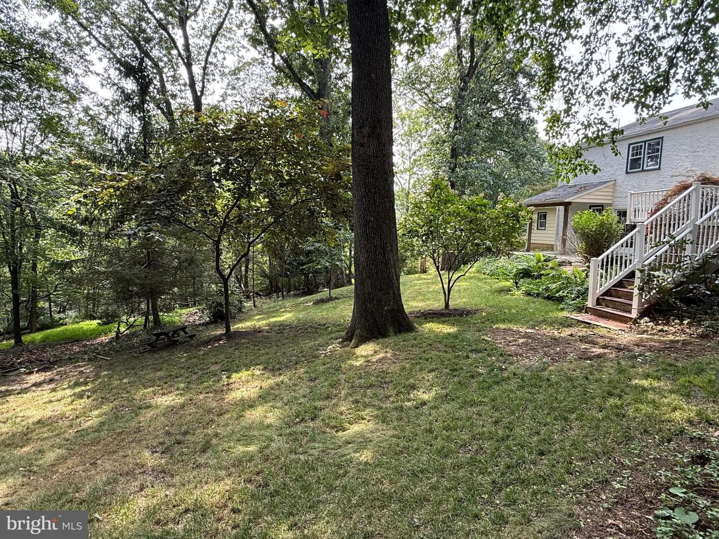 325 Greene Road photo 49