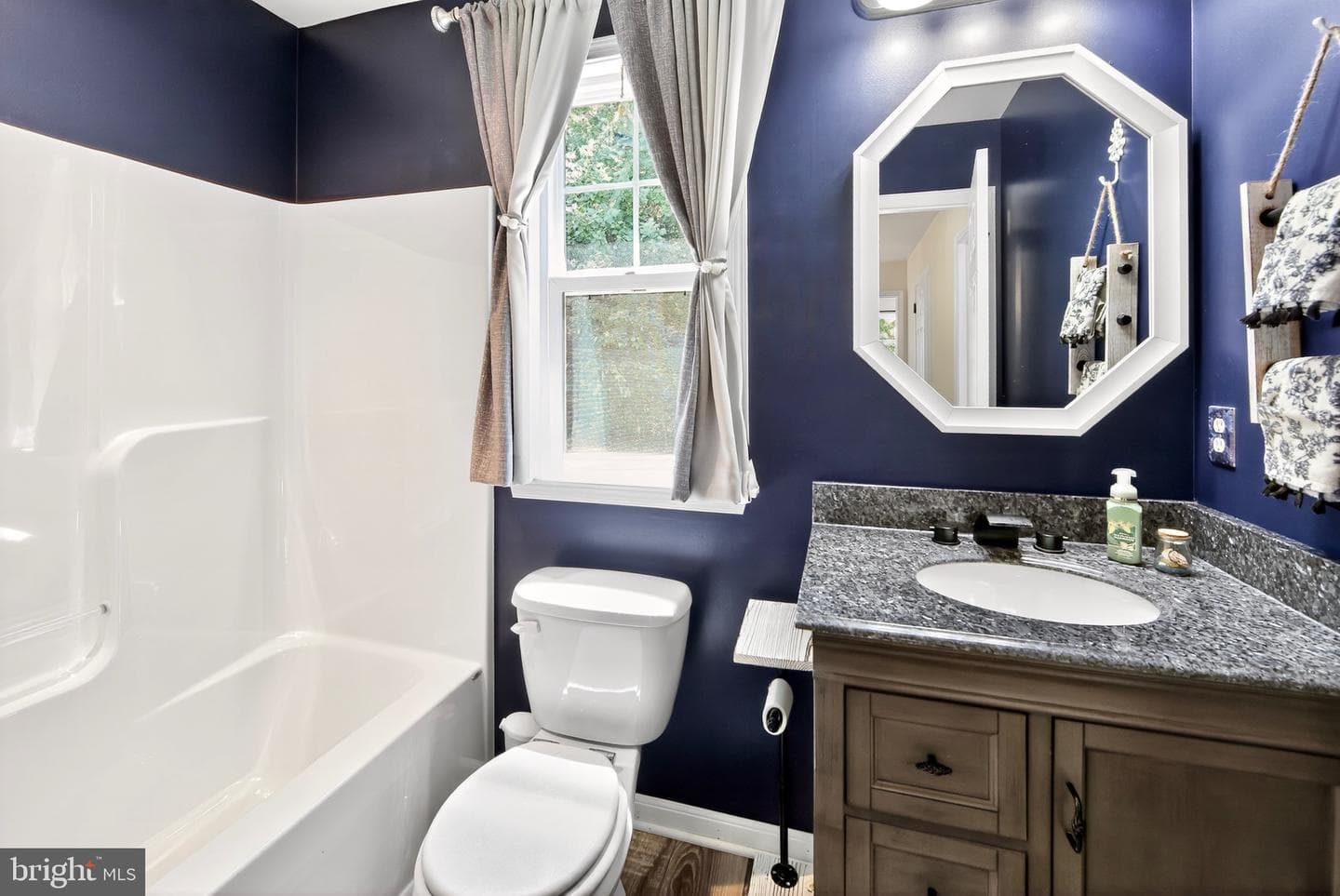 3144 Silbury Hl Hill photo 26