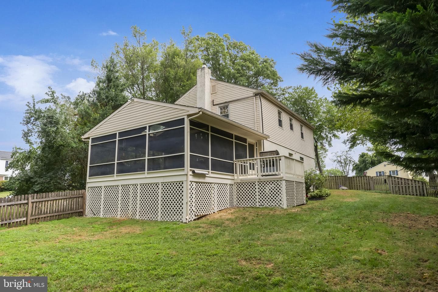 712 Daisy Lane photo 39