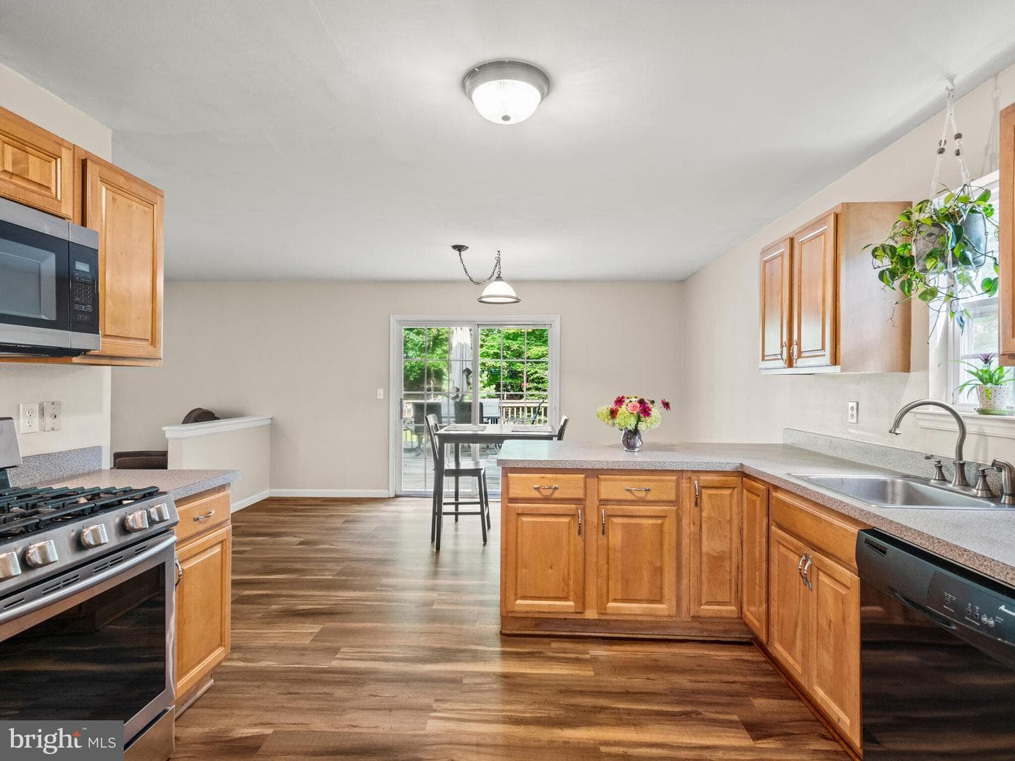 120 Acorn Way photo 12