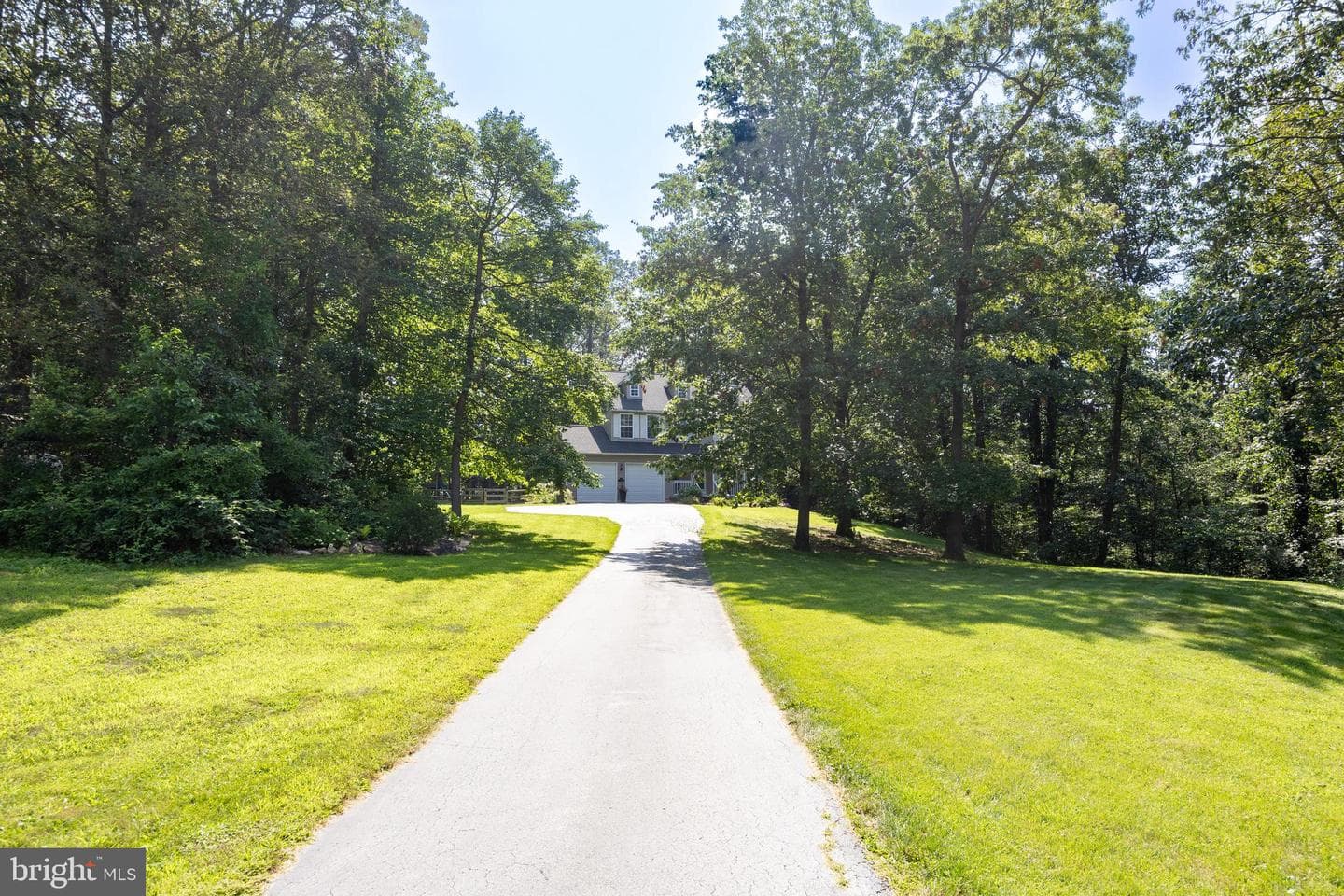 120 Acorn Way photo 2