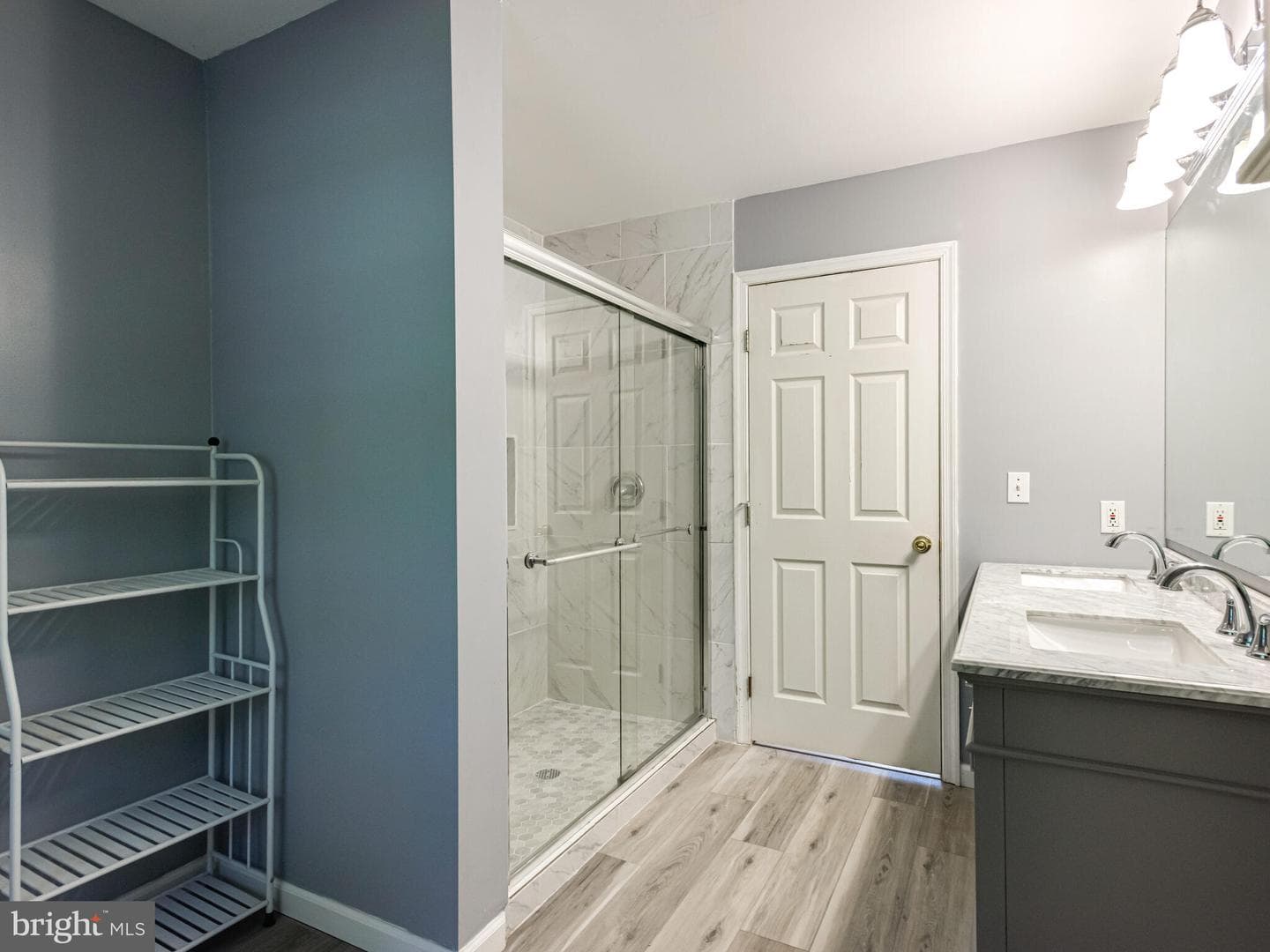 120 Acorn Way photo 29